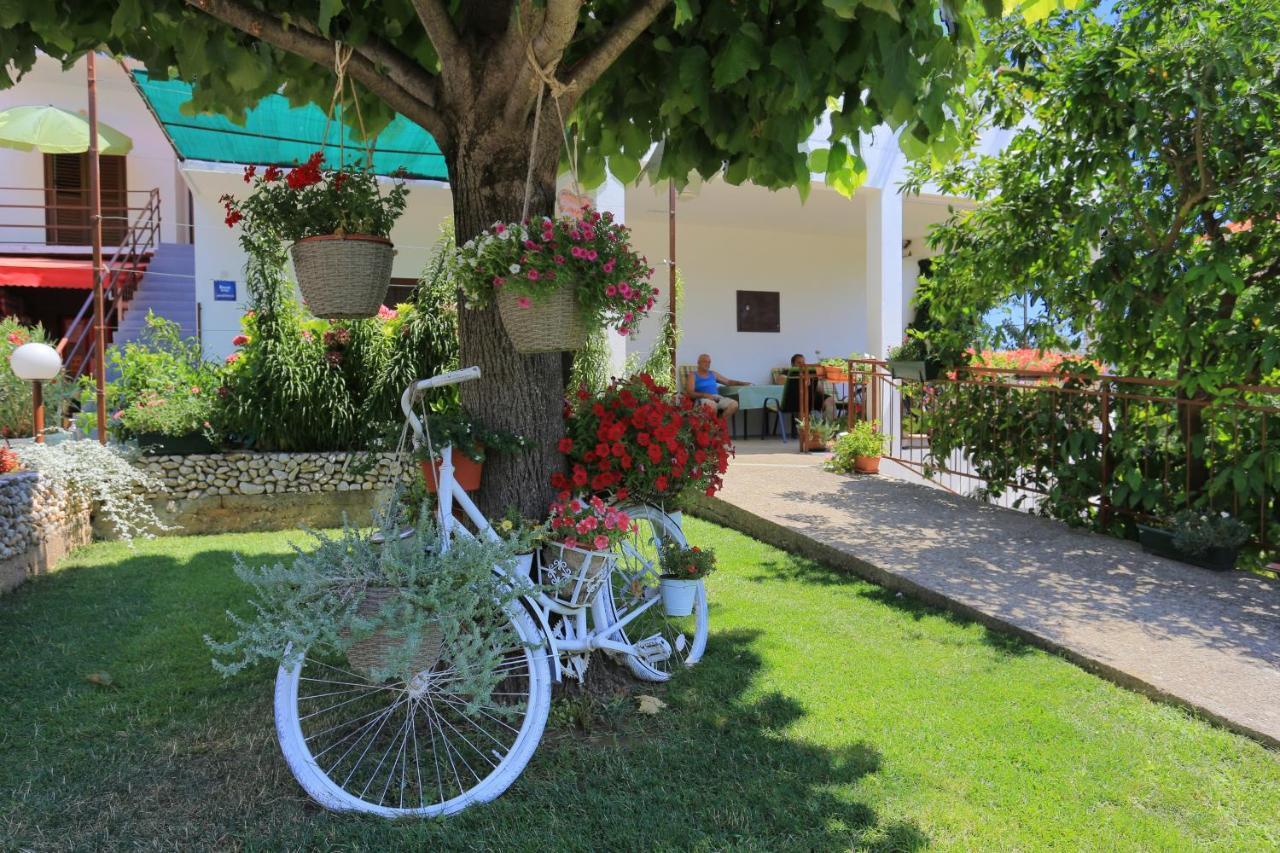 Blato  Apartments By The Sea Zivogosce - Blato, Makarska - 1057 מראה חיצוני תמונה