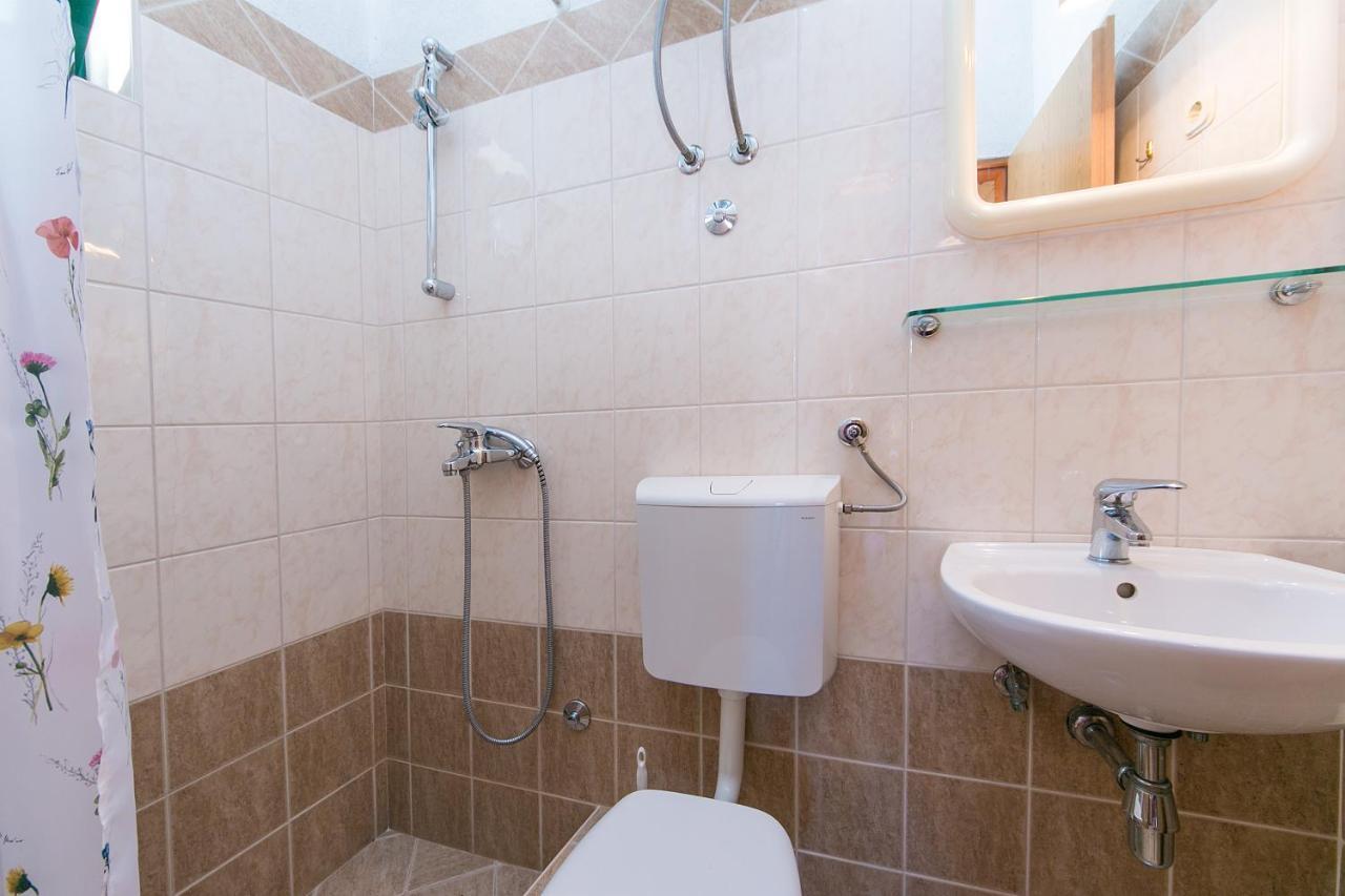 Blato  Apartments By The Sea Zivogosce - Blato, Makarska - 1057 מראה חיצוני תמונה