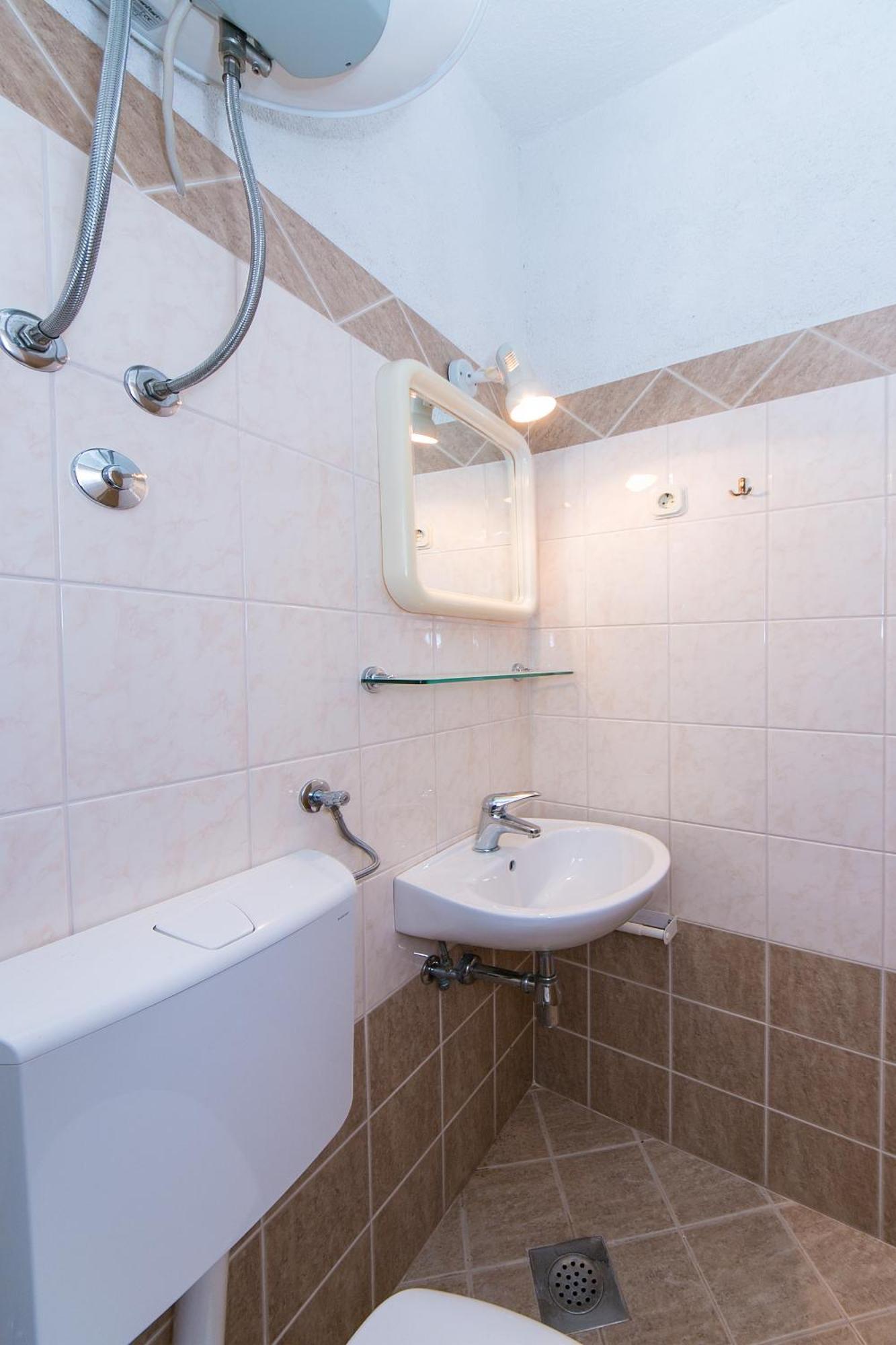 Blato  Apartments By The Sea Zivogosce - Blato, Makarska - 1057 חדר תמונה